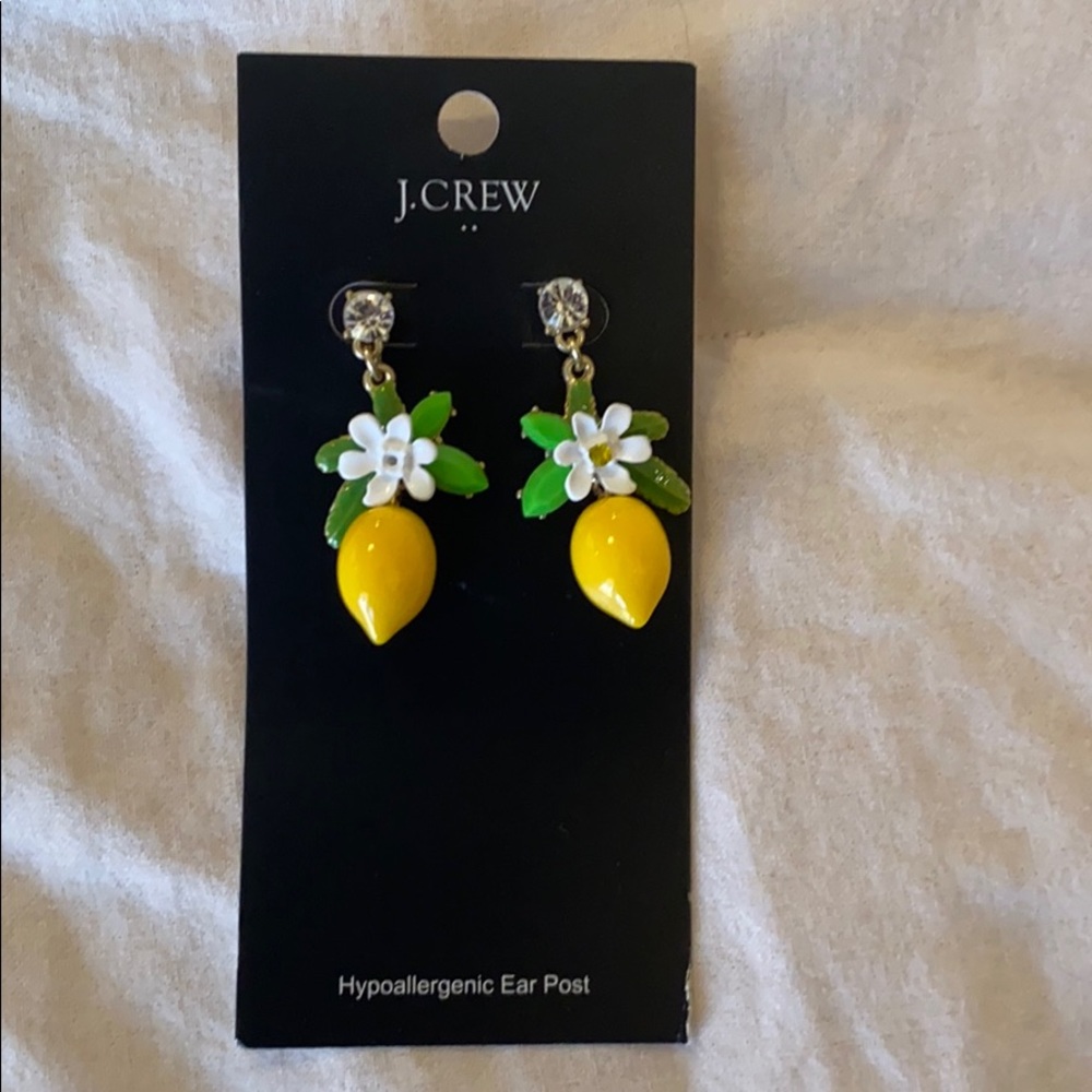 Lemon drop earrings 🍋